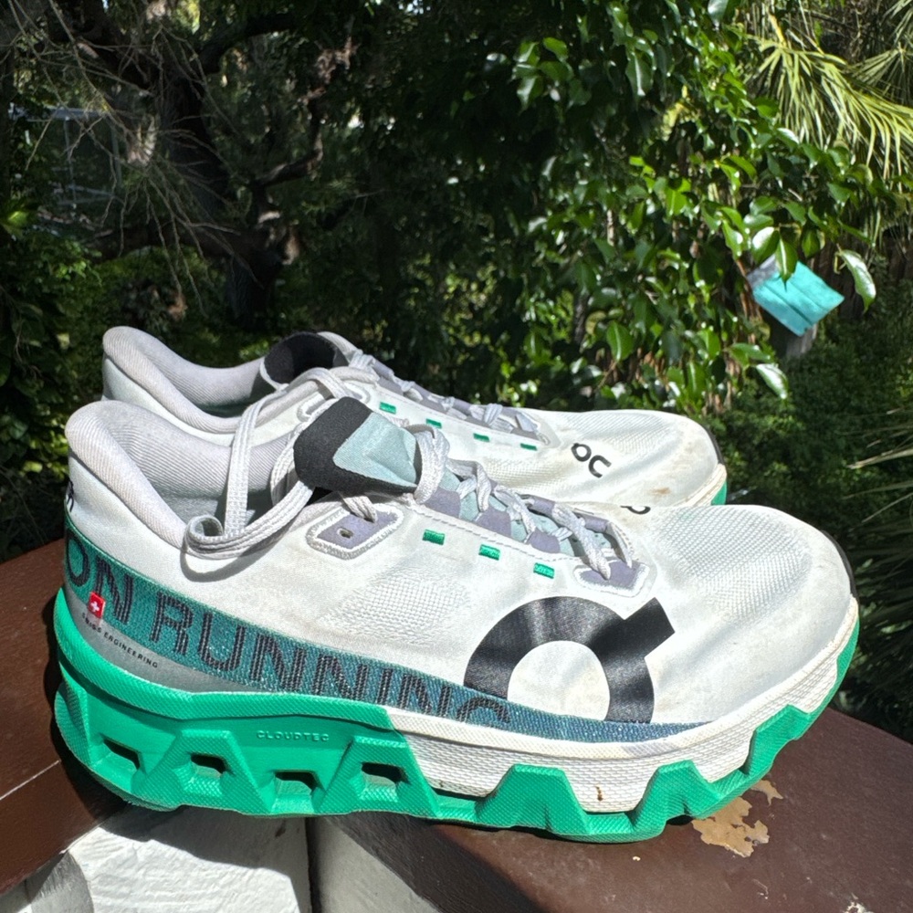 ON Running White and Green Sneakers